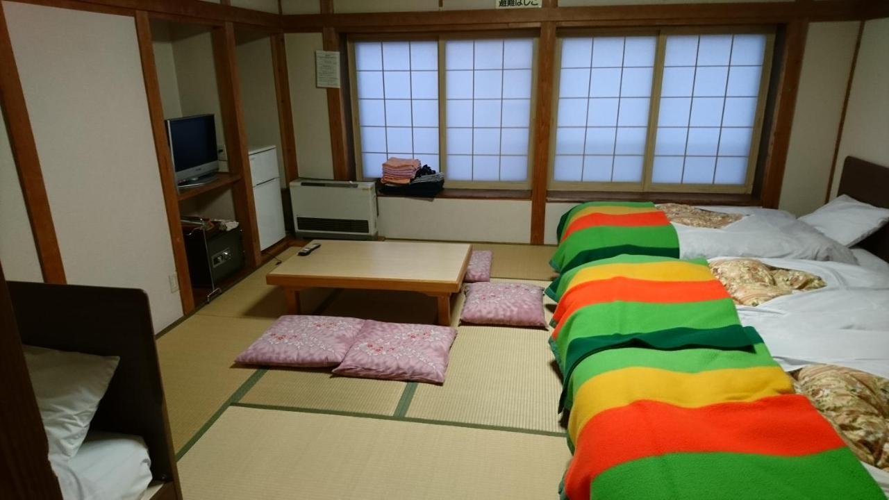 Apple Inn Takasaka Nozawaonsen Extérieur photo